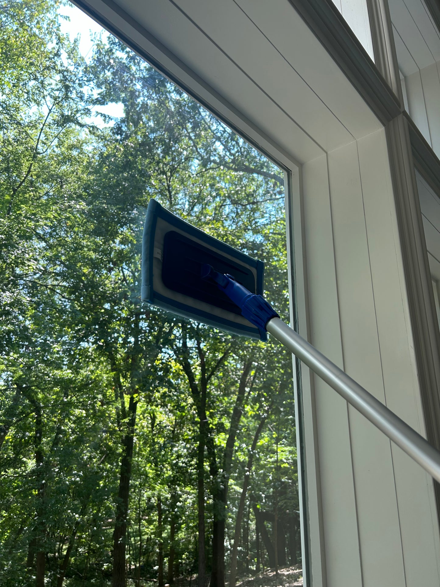 Blue Microfiber Glass Cleaning Pad - 12 Inch